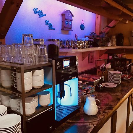 Landhotel Und Gasthof Hirsch Huettenreute Hosskirch Luaran gambar