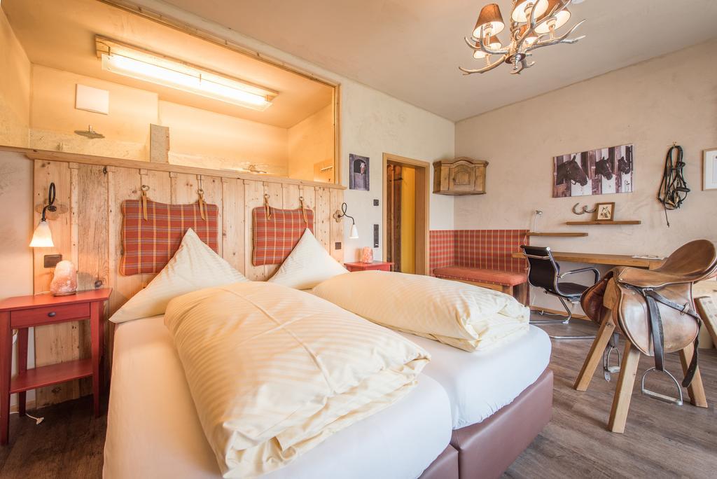 Landhotel Und Gasthof Hirsch Huettenreute Hosskirch Luaran gambar