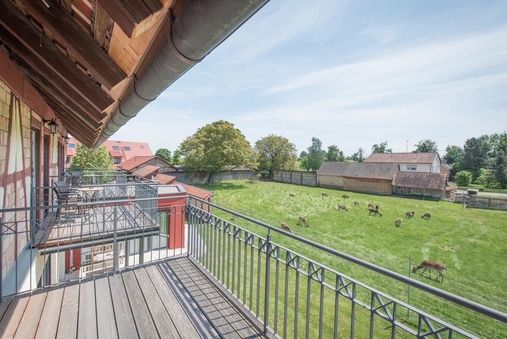 Landhotel Und Gasthof Hirsch Huettenreute Hosskirch Luaran gambar