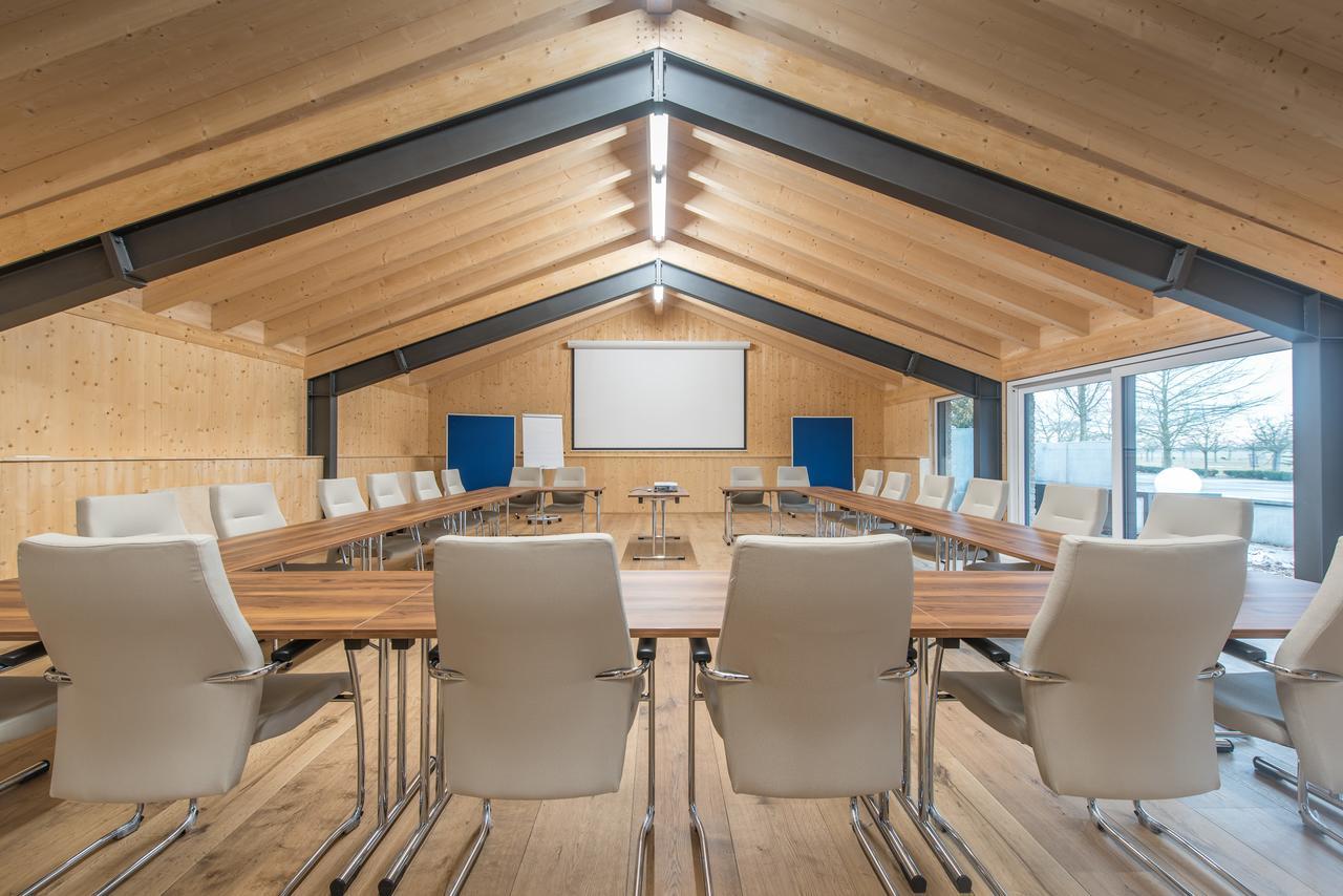 Landhotel Und Gasthof Hirsch Huettenreute Hosskirch Luaran gambar